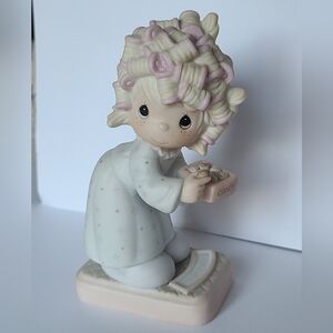 Vintage 80s Precious Moments Lady Funny Collectible Porcelain Figurine